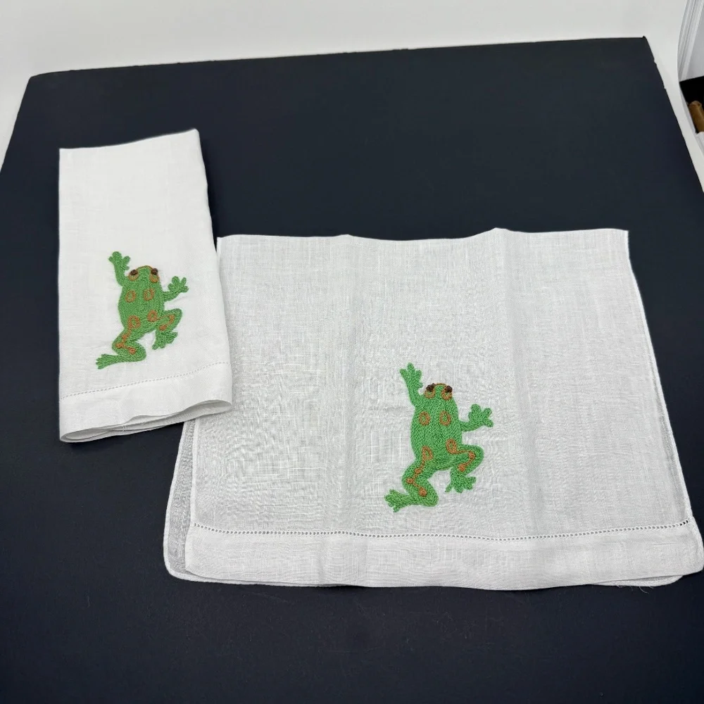 Vintage, 2 Unused White Madeira Linen , Embroidered Frog Finger Tip Guest Towels
